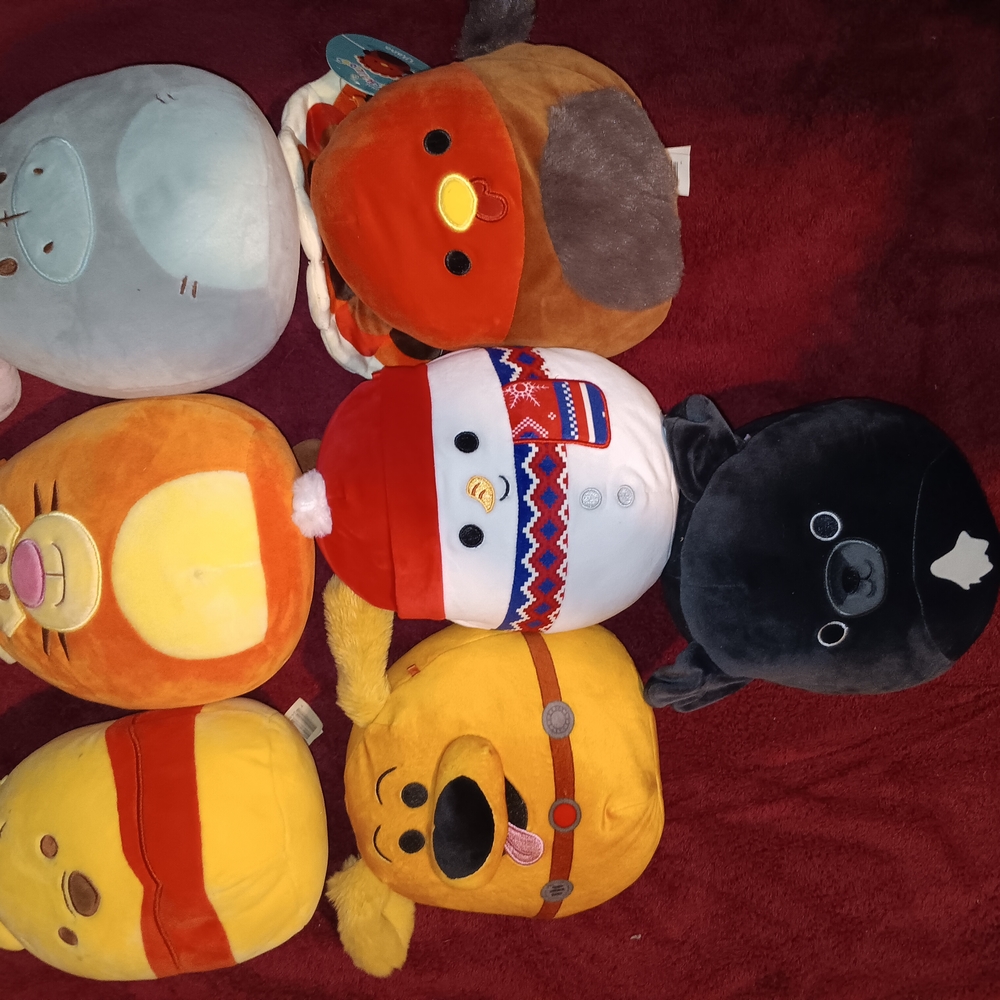 Squishmallows Plush Set - Orange, Yellow, Black, White